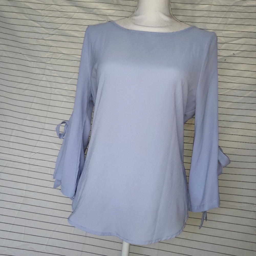 Blue tie sleeve top